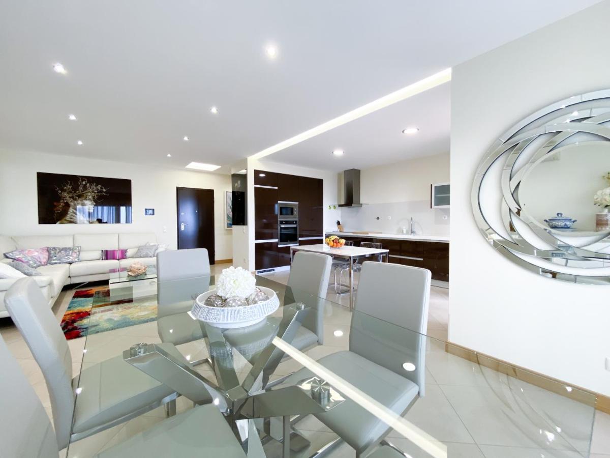 Luxury Condominium Apartment With Swimming Pool #1903 Lagos Luaran gambar
